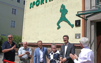 Neuer Name für die Sporthalle an der Burgstraße 