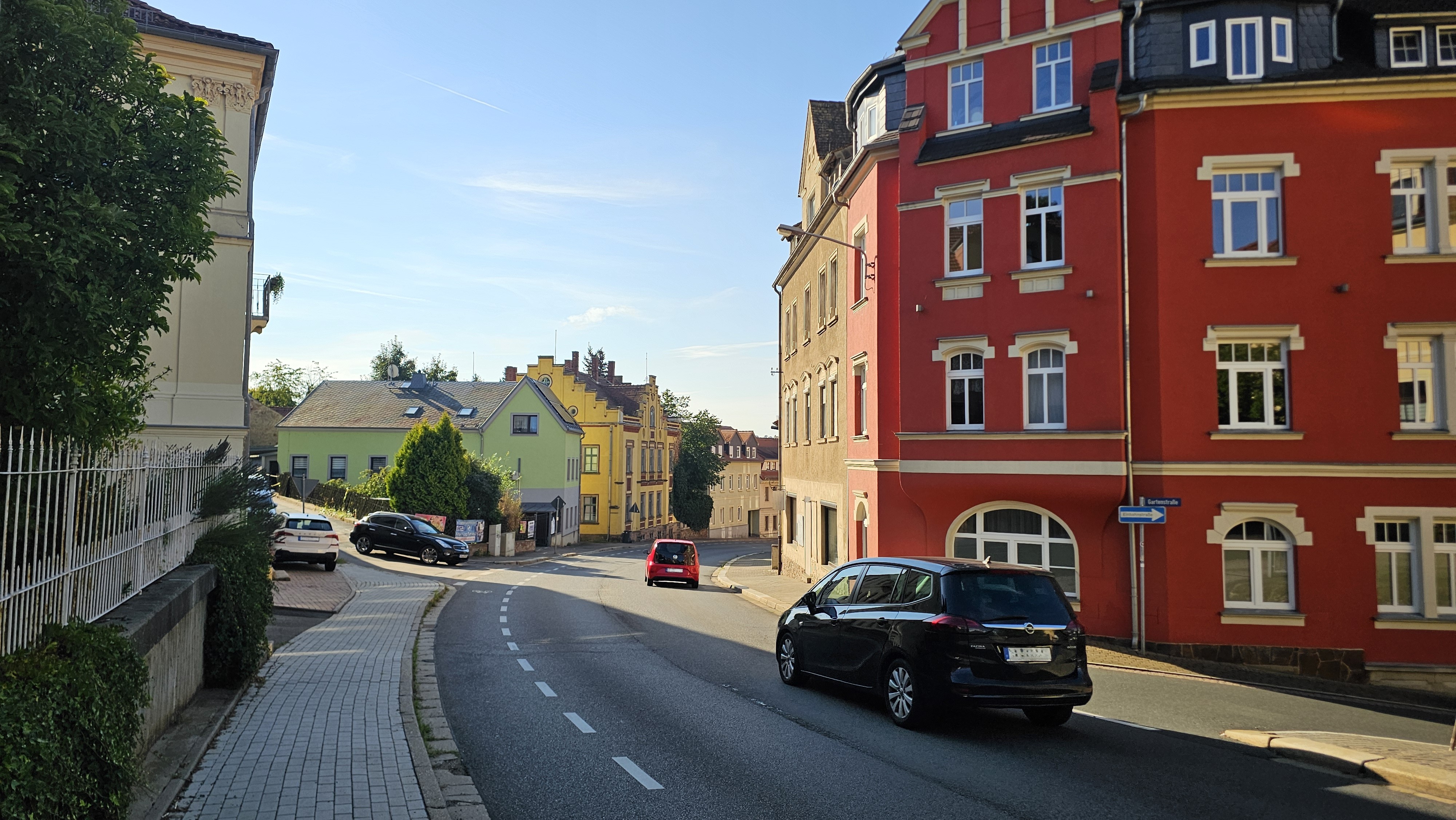 Die Leipziger Straße in Döbeln wird am Montag, 31. August 2026, im Bereich der Engen Gasse voll gesperrt. Grund sind Arbeiten an einem Mischwasserschacht. (Foto: Maria Fricke)