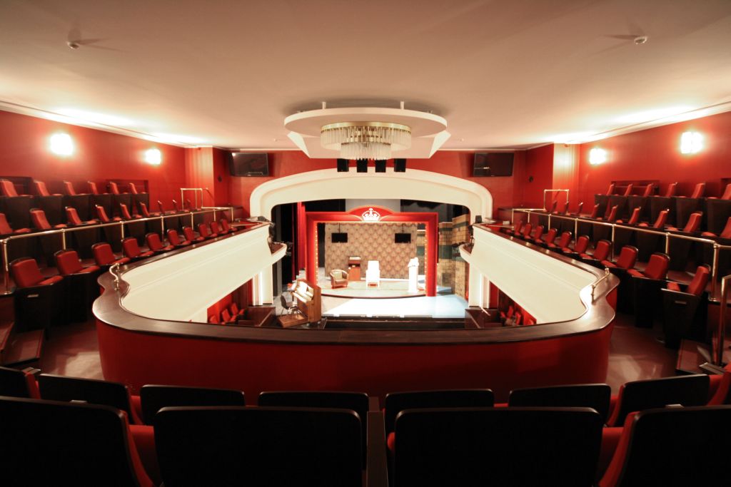 Sanierter Hauptsaal im Döbelner Theater (Foto: Stadt Döbeln)