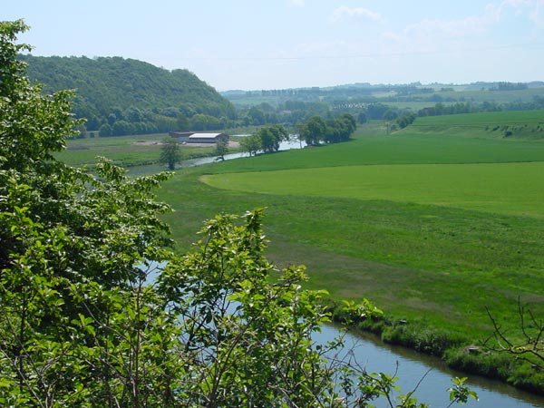 Blick auf das Kanuheim auf den Bischofswiesen